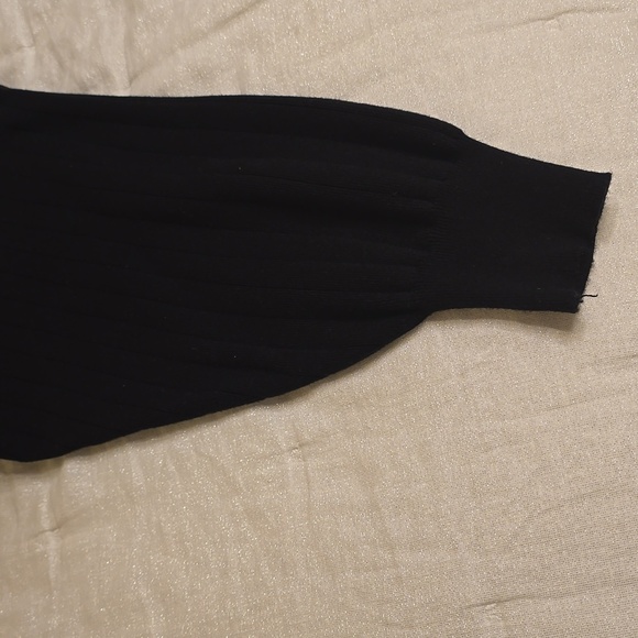 COZY CO. Black wrap sweater. Viscose 55% Poliester 30% Nylon 15% - Picture 5 of 14